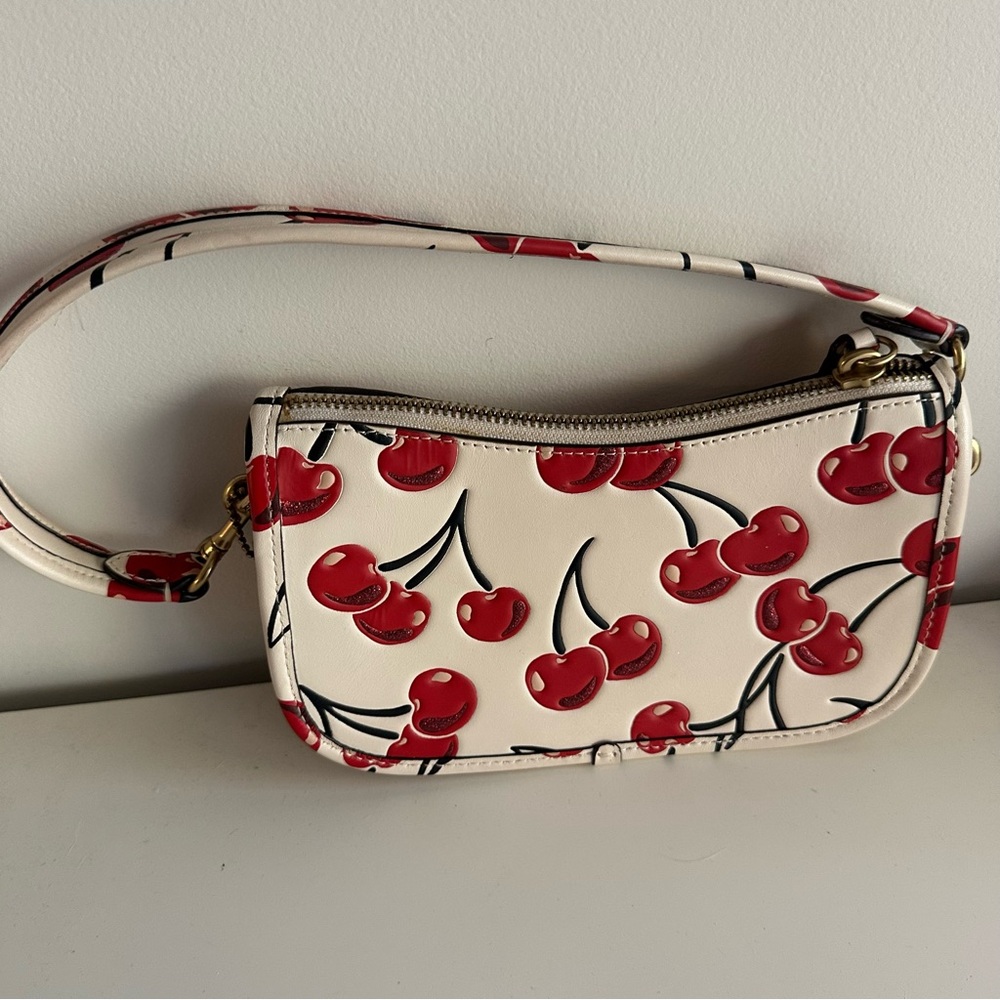 Coach Swinger Bag 20 with Cherry Print - Picture 8 of 9